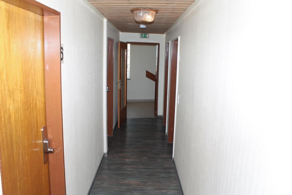 Garni Zum Adler Hotel Gensingen Ruang foto